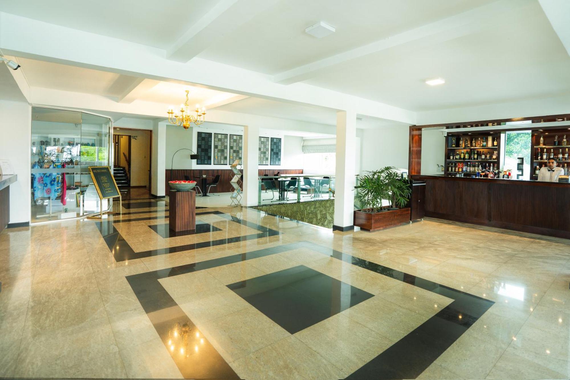 Hotel Topaz 4*